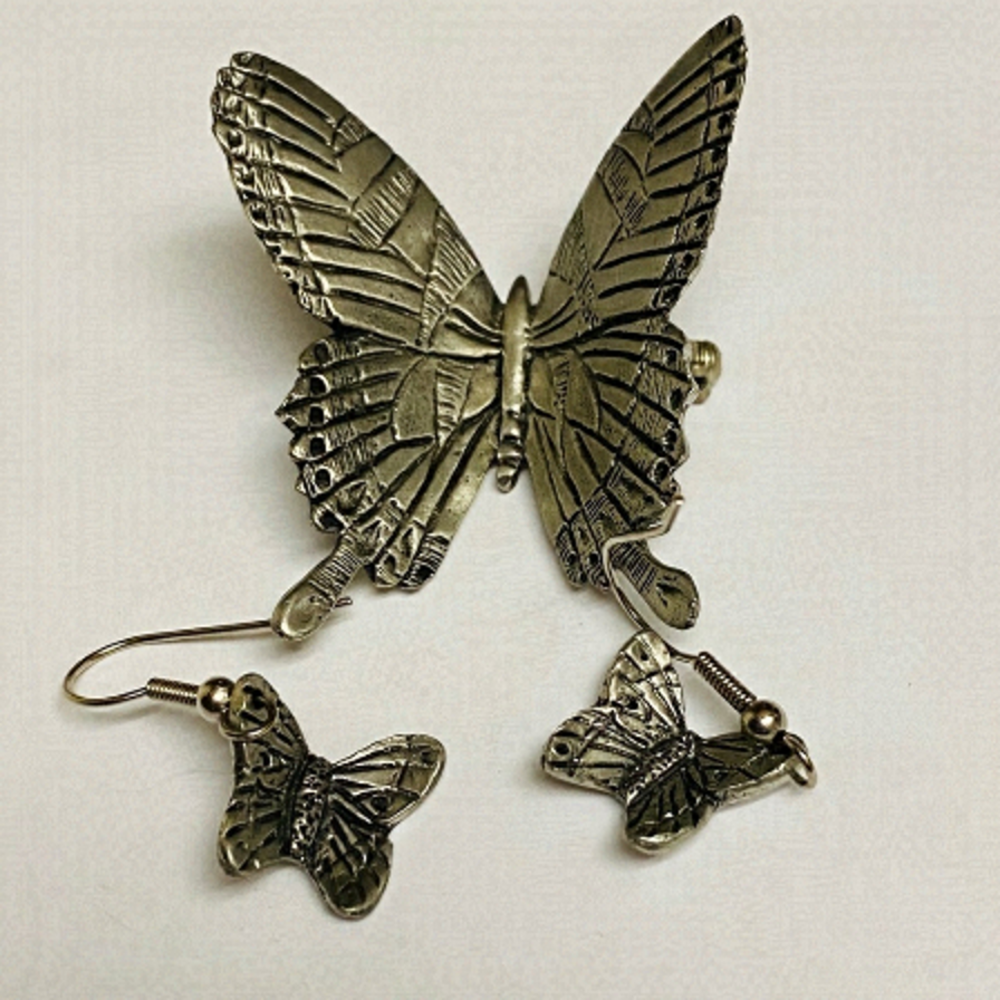 PEWTER butterfly earrings and brooch set  dangle butterflies